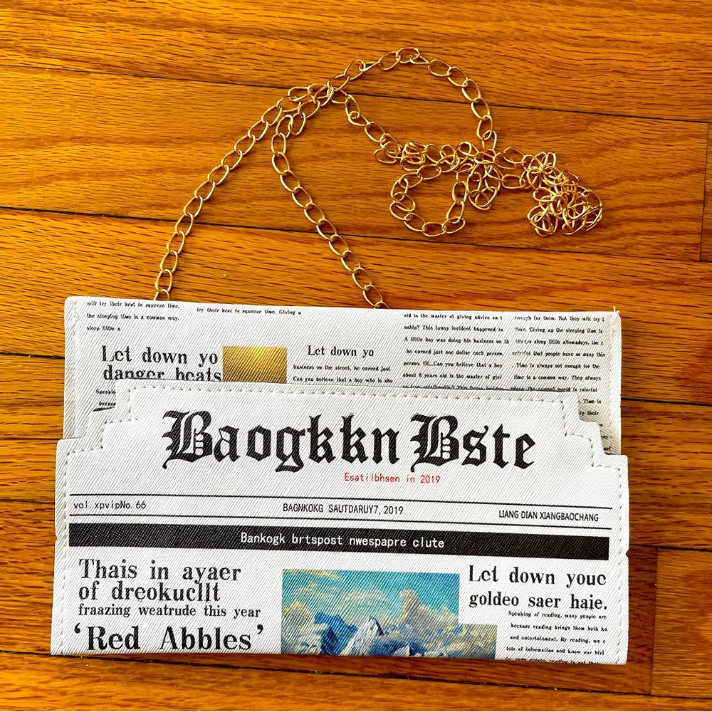 Newspaper 🗞️ Crossbody / Envelope Bag - News, Retro Handbag - Brand New!